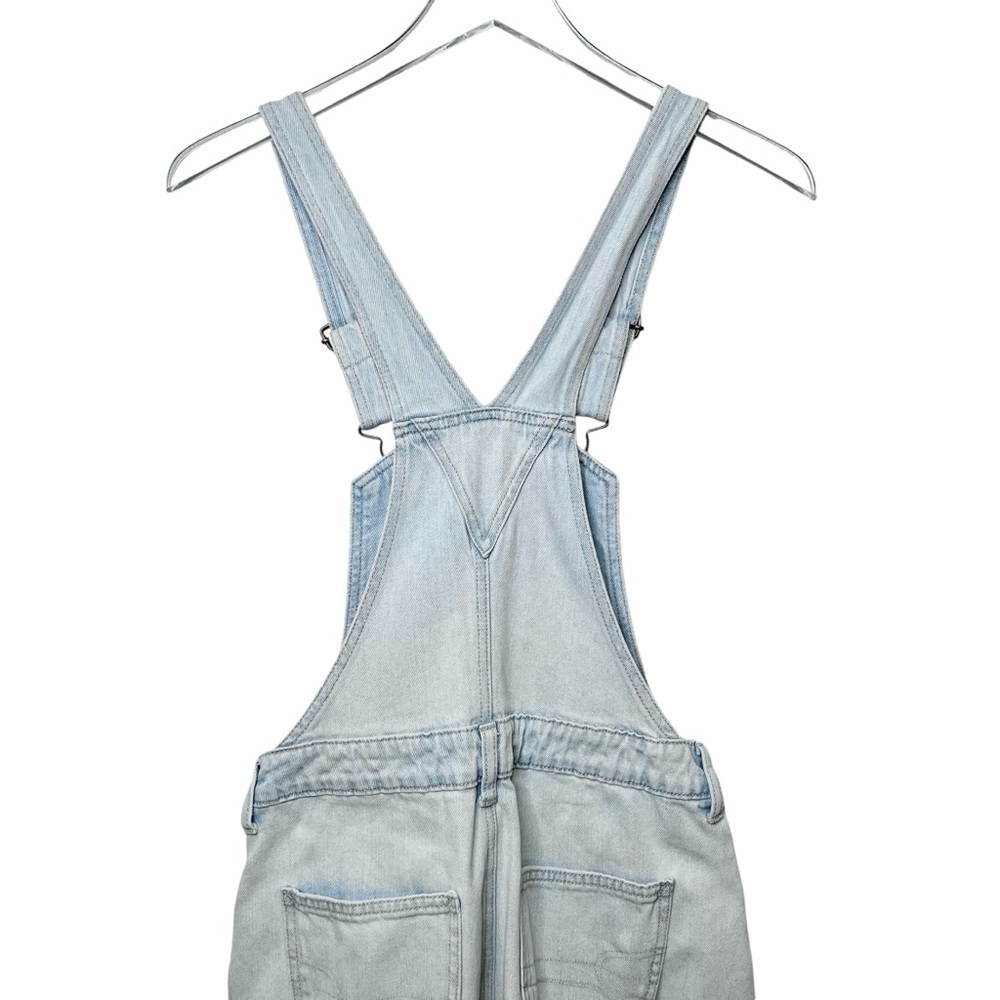 American Eagle Light Wash Mom Denim Shortalls Cutoff Overalls Sz 2 - Picture 10 of 11